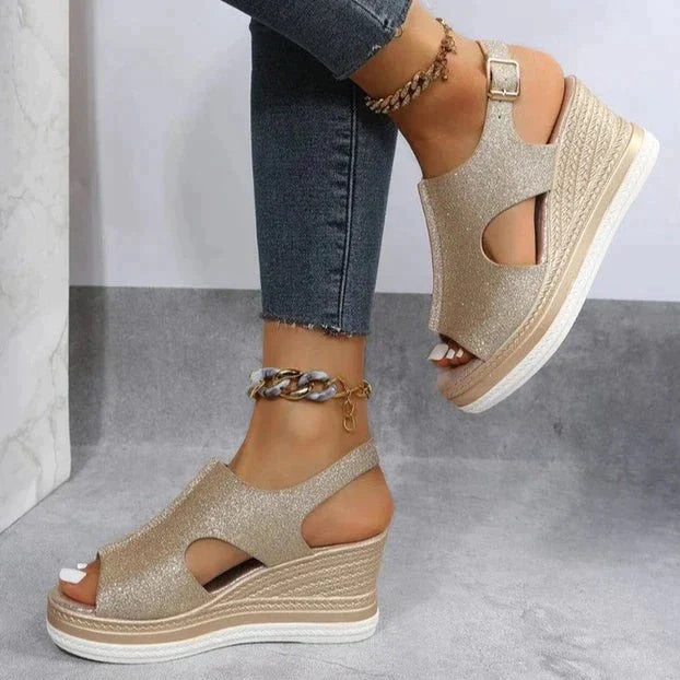MARIVI | SANDALIAS CÓMODAS CON ADORNO