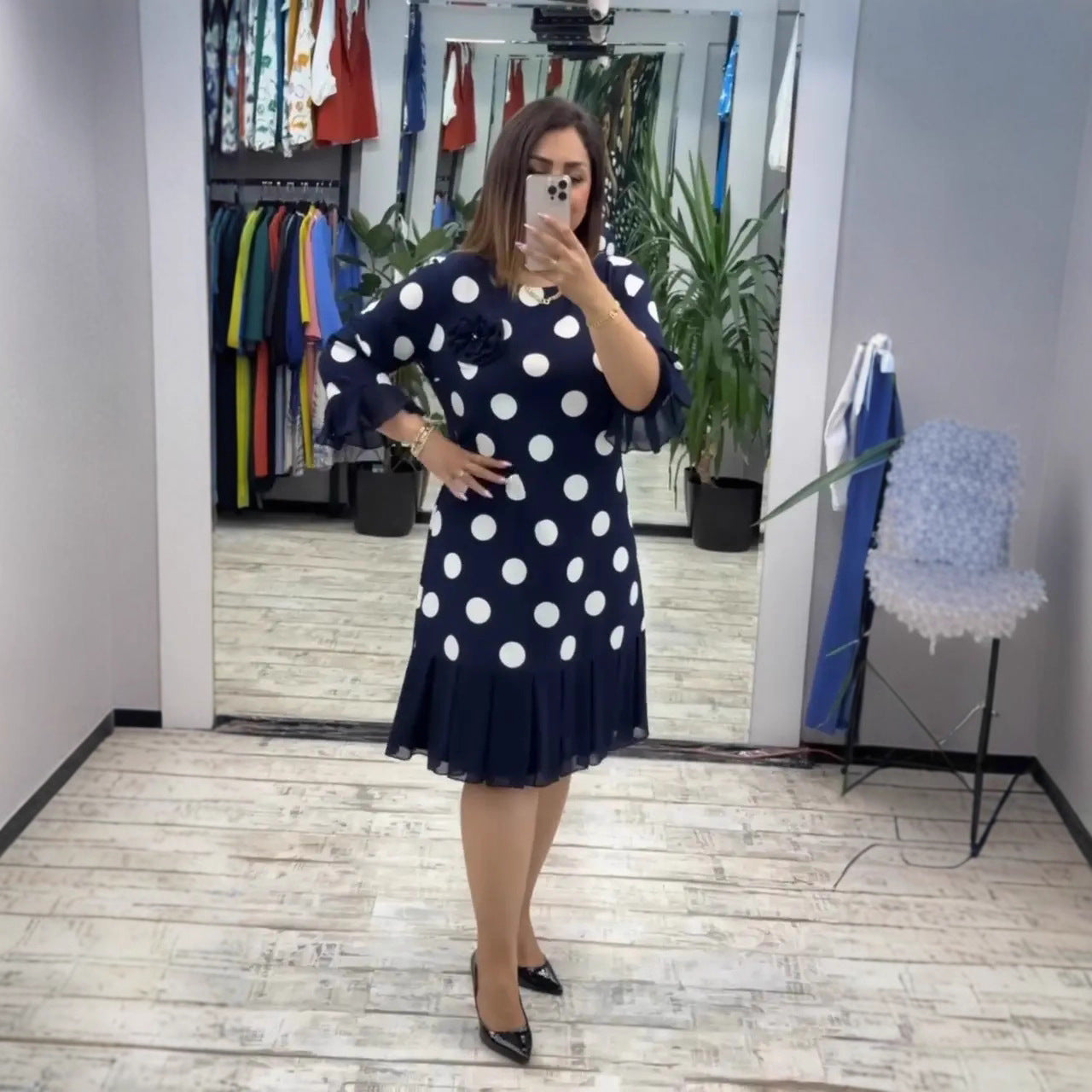 VICTORIA | VESTIDO PLISADO DE LUNARES