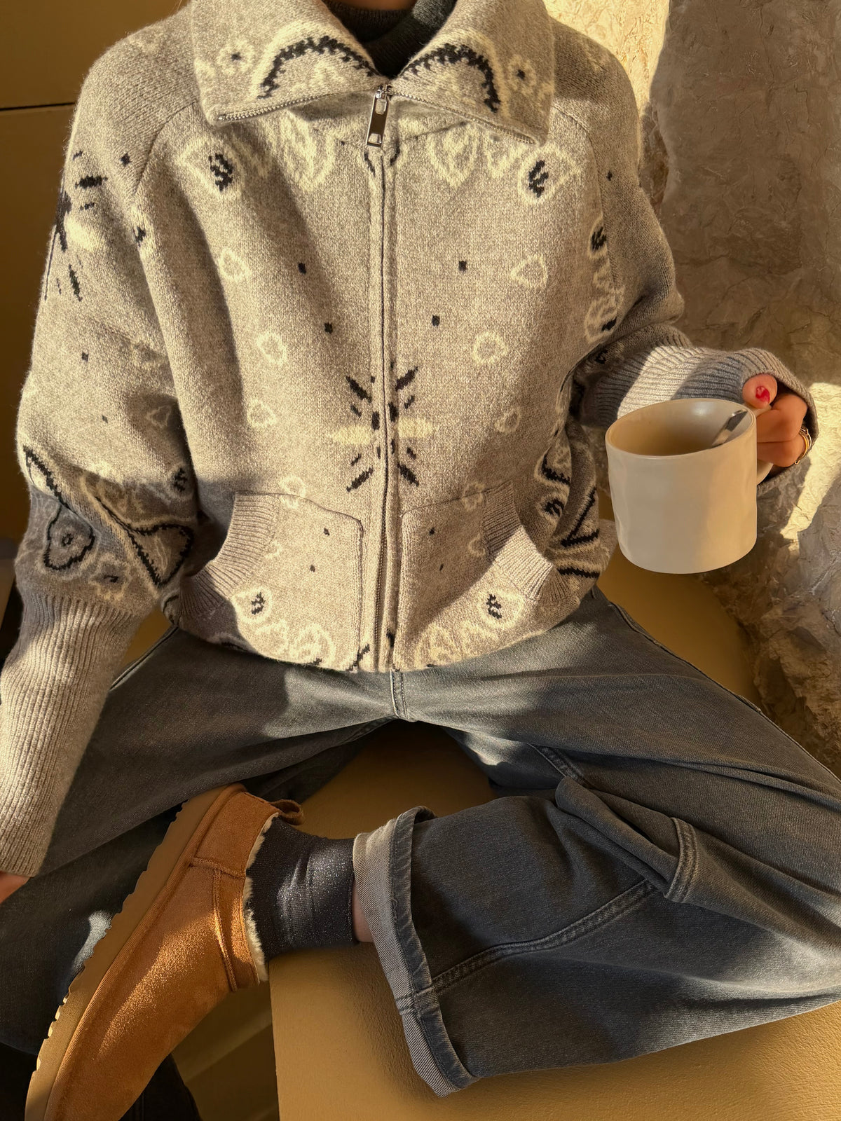 JESICA | CARDIGÁN CON CREMALLERA DE ESTAMPADO PAISLEY