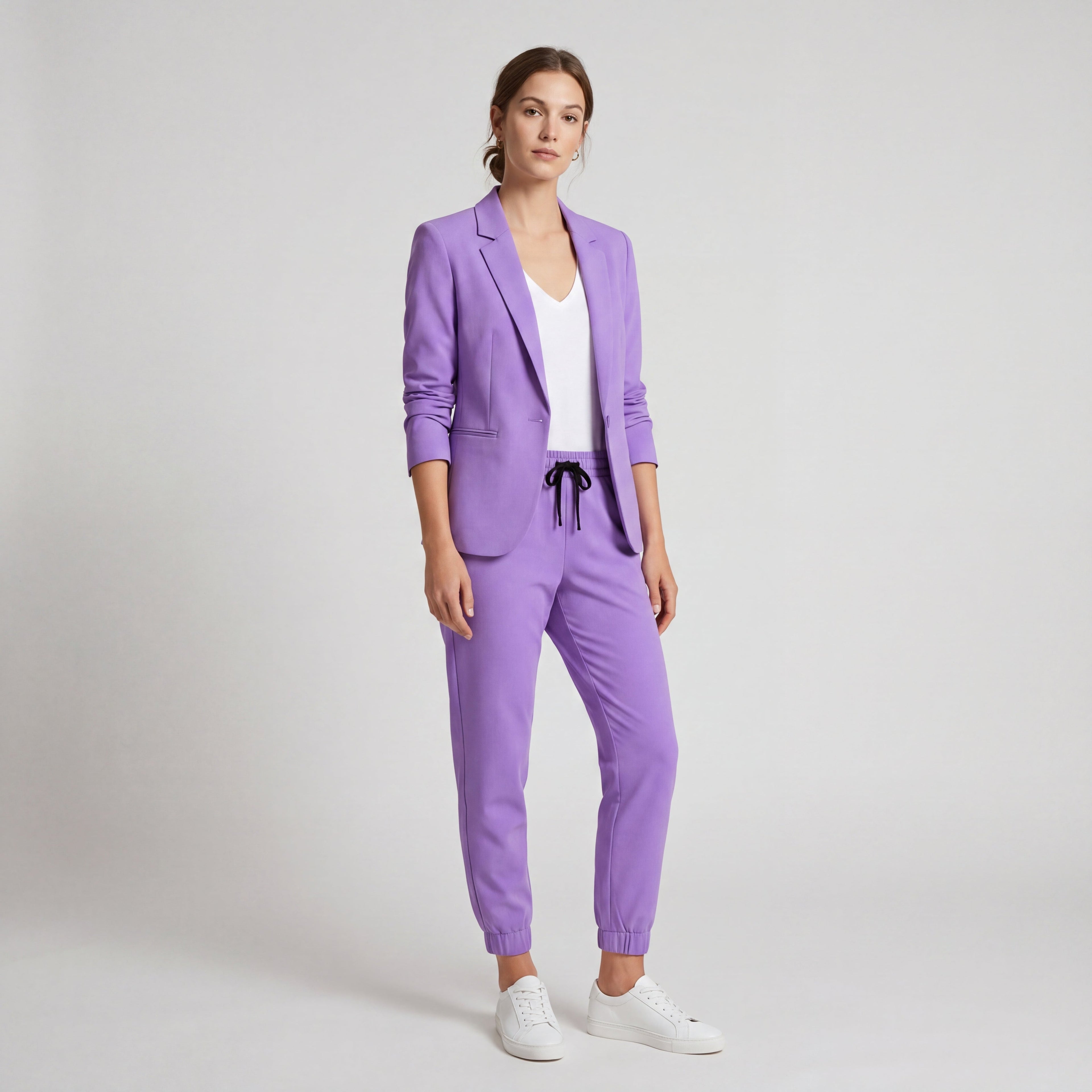 BEATRIZ | ELEGANCIA MODERNA EN UN TRAJE CÓMODO