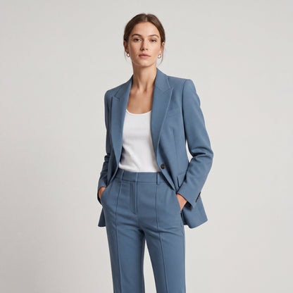 GIORGINA | TRAJE DE DOS PIEZAS ATEMPORAL