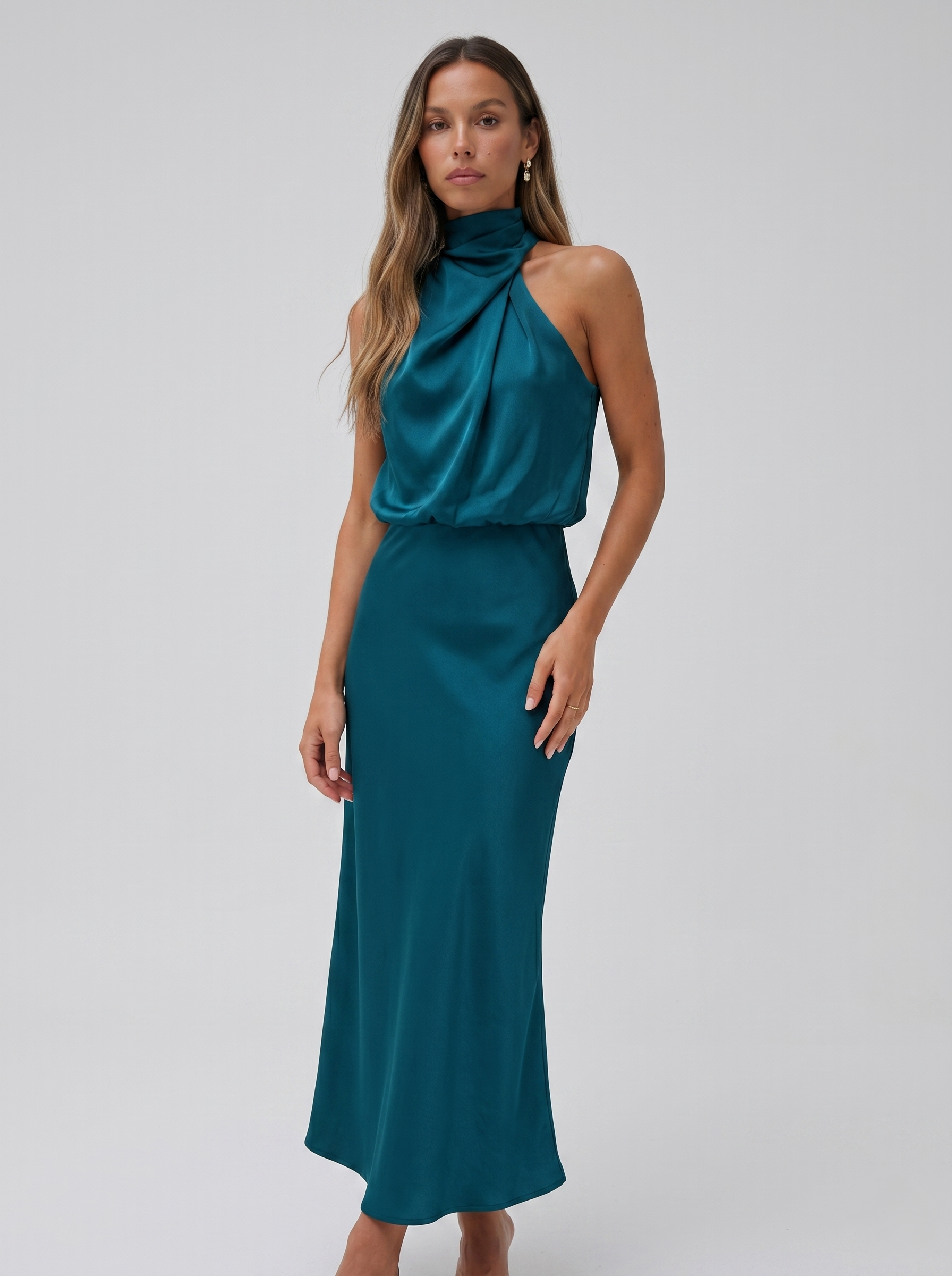 Carmina | Vestido largo con cuello halter