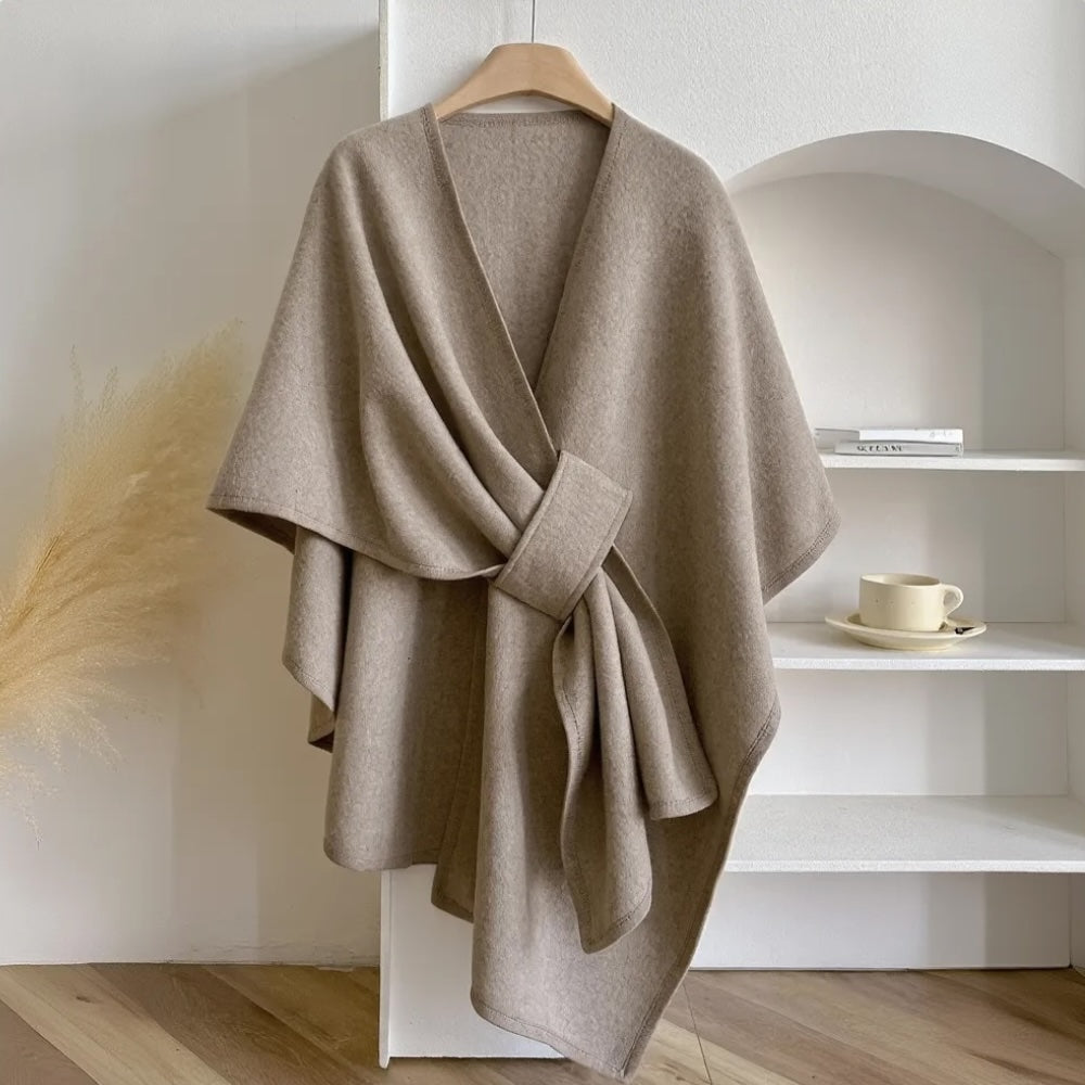 DIANA | PONCHO