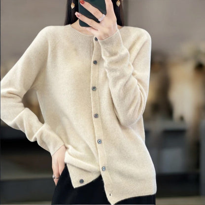 CLARA | CÁRDIGAN ELEGANTE CON BOTONES