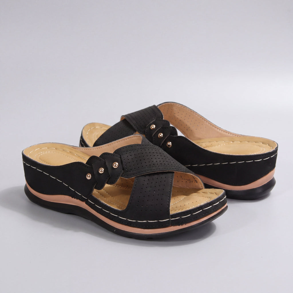 CORA™ | SANDALIAS LIGERAS CON TACÓN EN CUÑA PARA UNA COMODIDAD ESTABLE