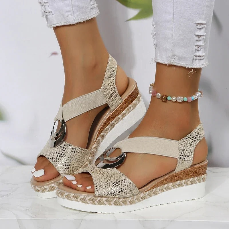 MAYKA | SANDALIAS CON PLATAFORMA