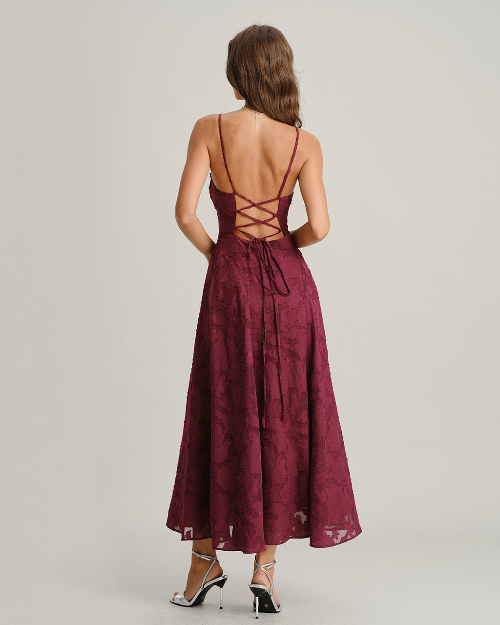 GABRIELA | VESTIDO ELEGANTE COLOR VINO