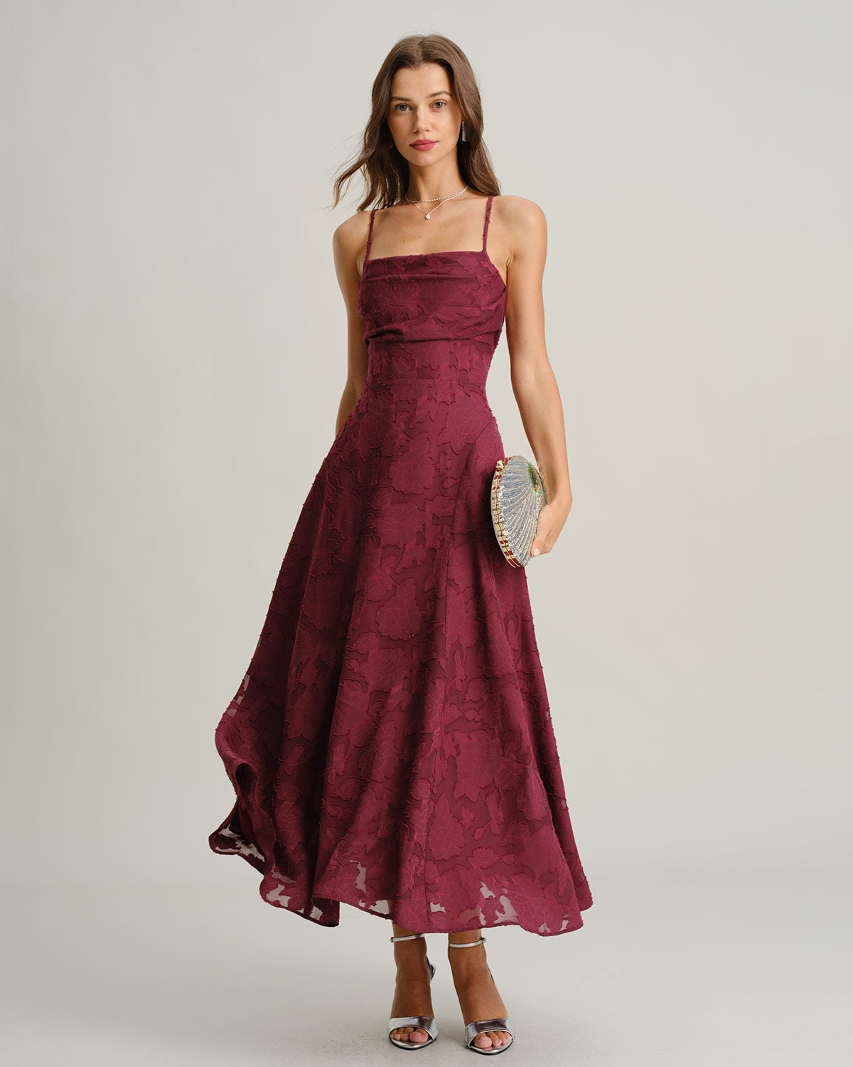 GABRIELA | VESTIDO ELEGANTE COLOR VINO